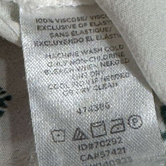 LOFT Ivory Blouse with Green Leaf Accent - Picture 6 of 6